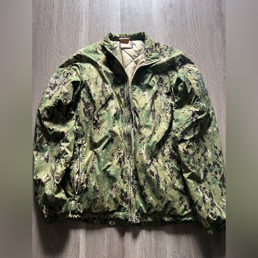 Patagonia Jacket AOR2 - Level 3B - Large Long - Naval Special Warfare